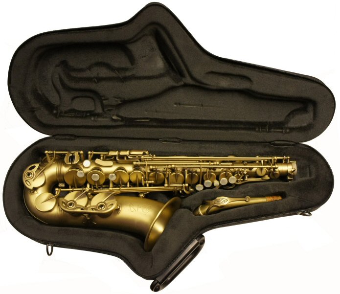 Second Hand Reference 54 Alto Sax