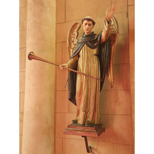 Vintage Coach Horn with statue