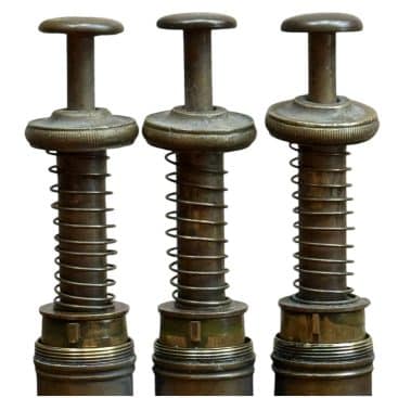 Top sprung Valves